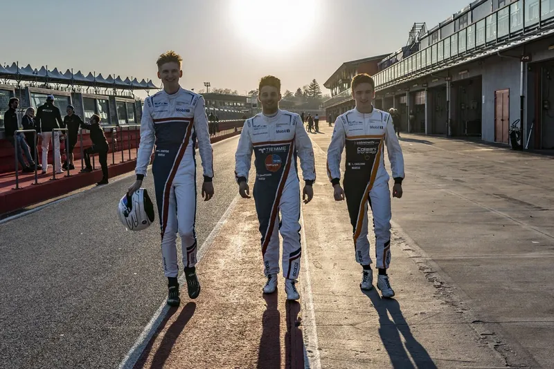 Leonardo Caglioni - 2022 - Car Racing - Porsche Carrera Cup Italia, Ombra Racing, Porsche Cup, Porsche 911, Porsche Supercup, Porsche - foto 24
