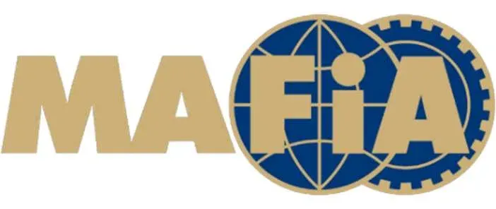 Logo ufficiale FIA e versione satirica "MAFIA" diffusa dai tifosi
